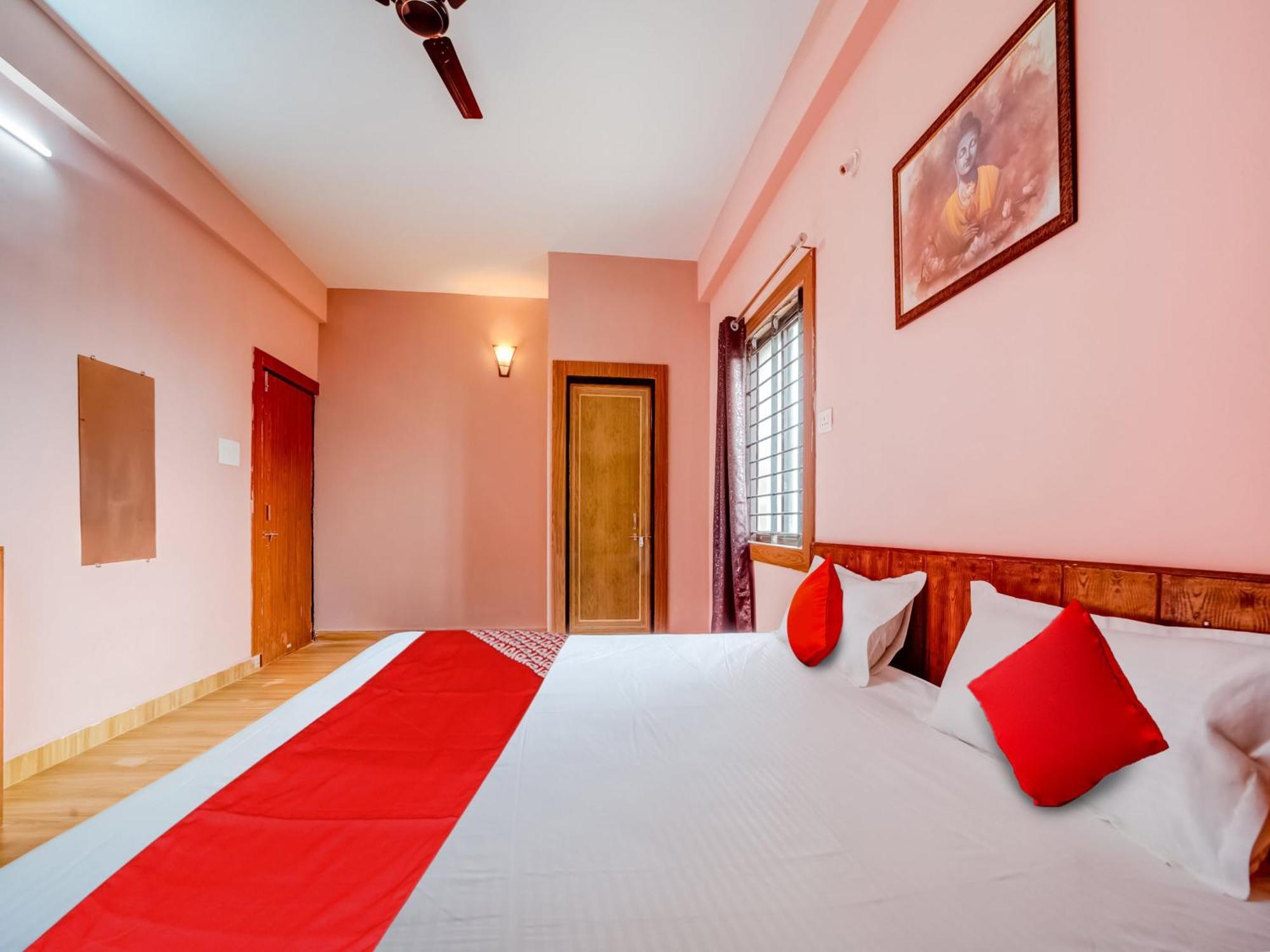 Hotel O Crown Square Bhopal Exterior photo