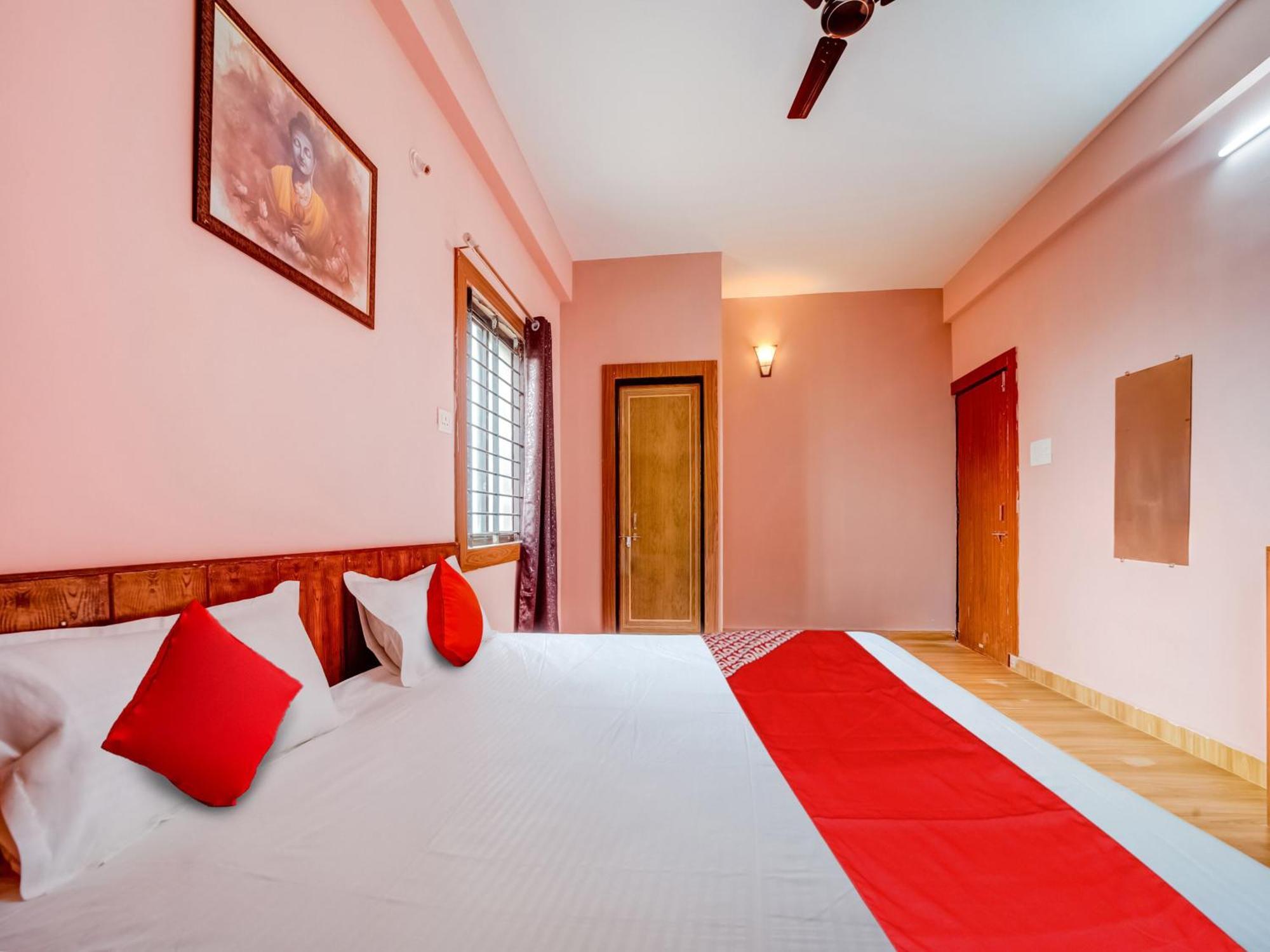 Hotel O Crown Square Bhopal Exterior photo